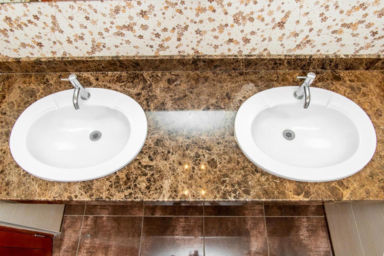 Lc Hoteles Пьюра Экстерьер фото
